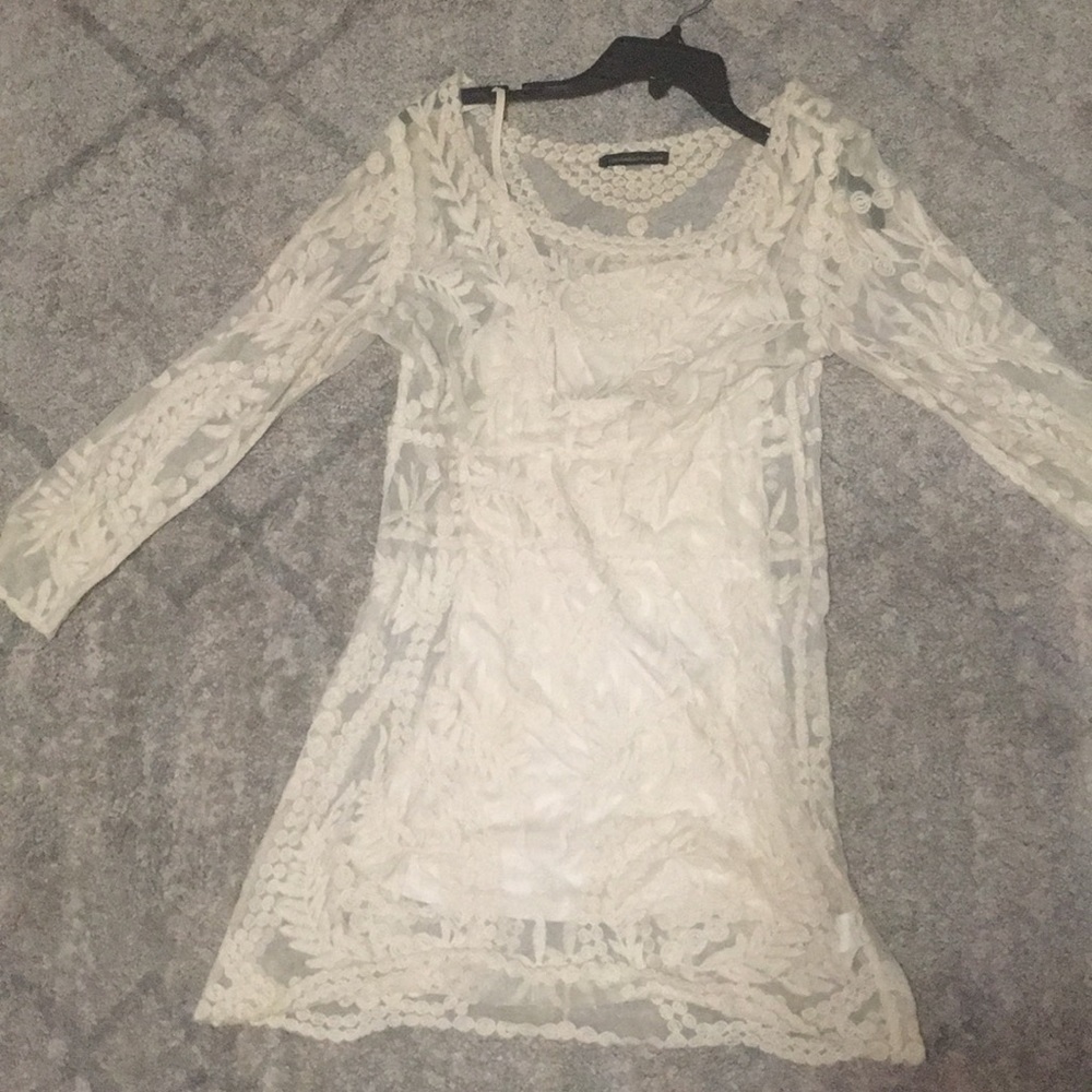 White lace dress